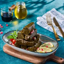 ورق عنب بالزيت